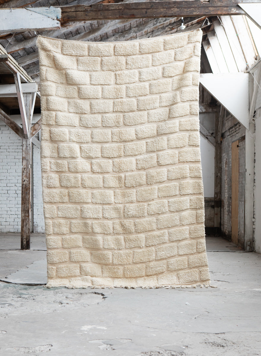 Hand tufted White Moroccan Rug 5x8ft