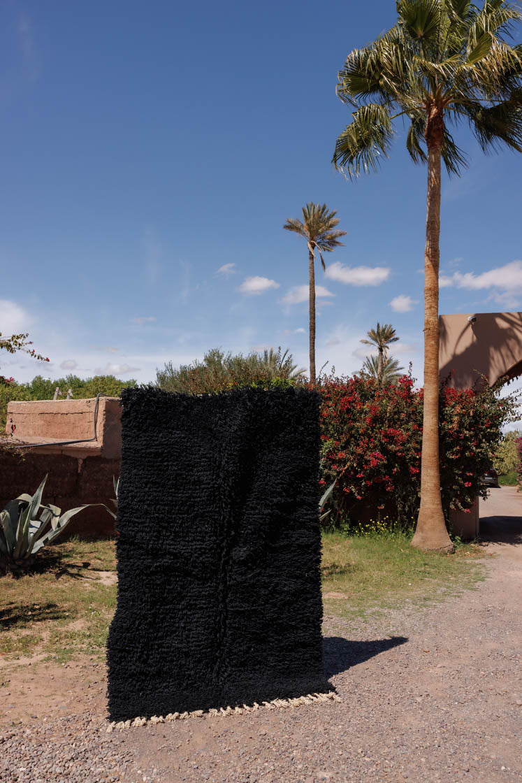 Handwoven Black Moroccan Rug 5x8ft