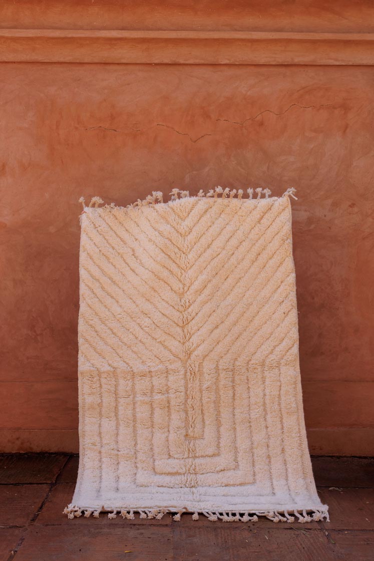 Handwoven White Moroccan Rug 5x8ft