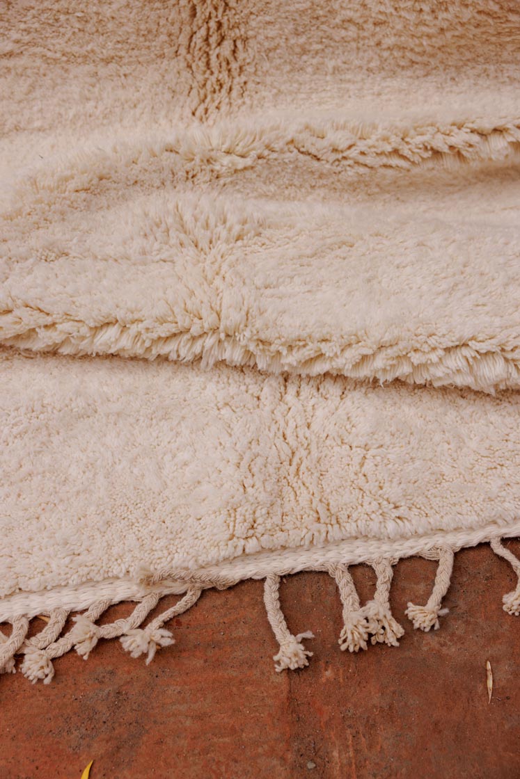 Handwoven White Moroccan Rug 6x9ft