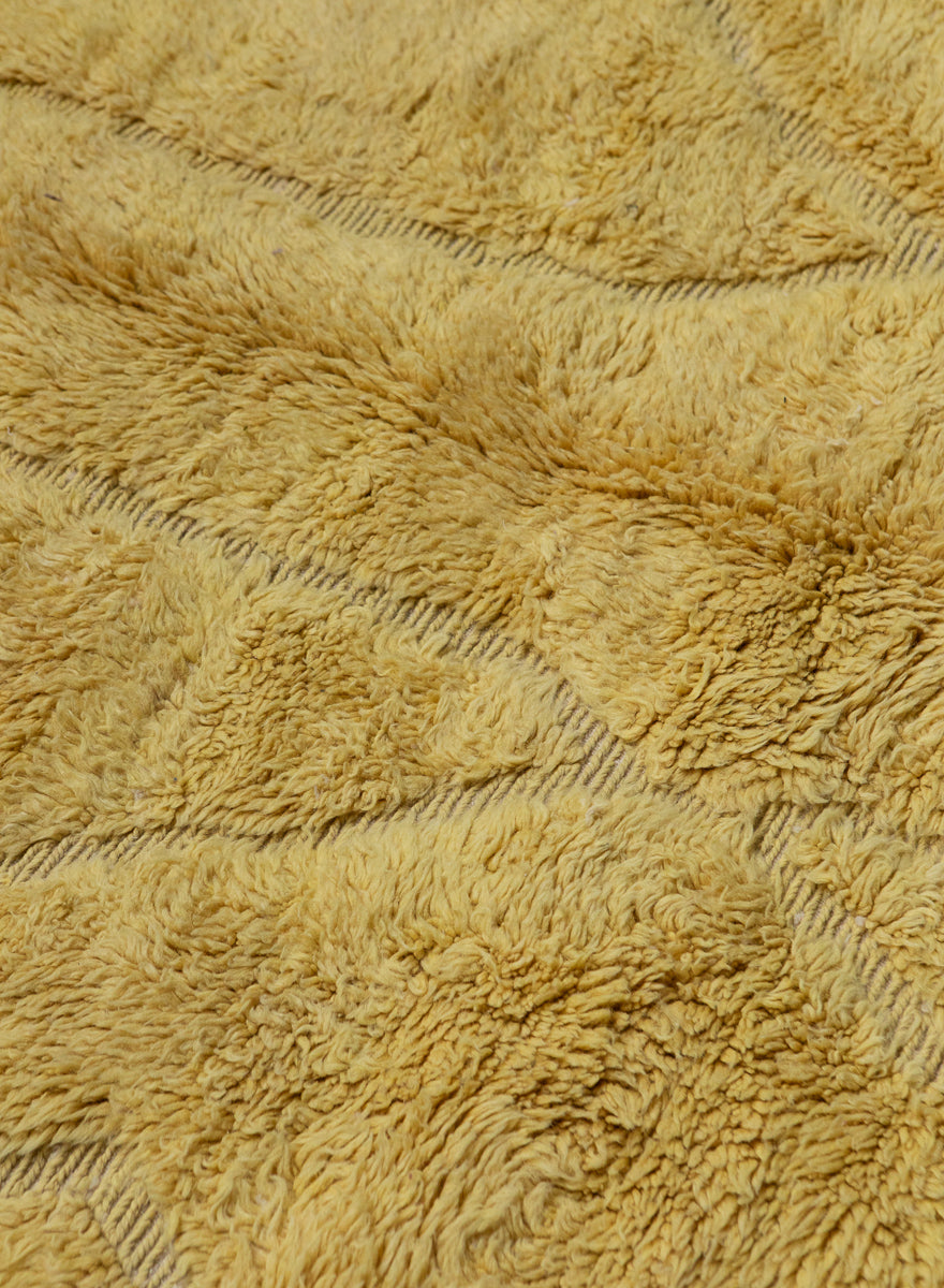 Hand tufted Yellow Moroccan Rug 6x9ft