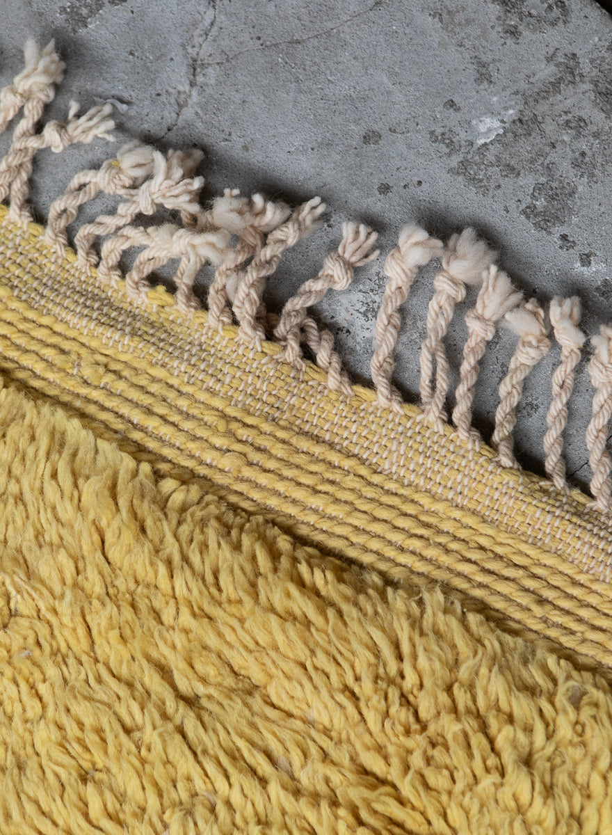 Hand tufted Yellow Moroccan Rug 6x9ft